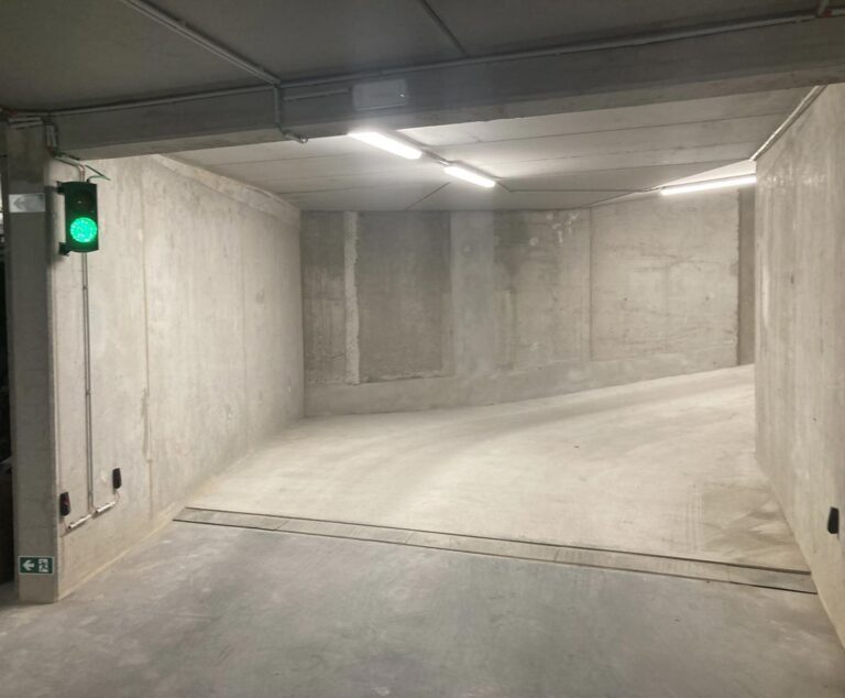 7123434_71688137.jpg